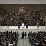 Vatican – Pope Leo XIV meets the media and exhorts: ‘No to the war of words and images’, journalistic work is ‘a service to the truth’