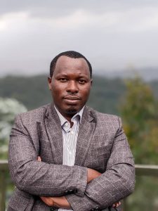 Nyuma yo guhura na Obama,Dr Ange Imanishimwe agiye kwerekeza muri Australia no muri USA guhabwa igihembo k’indashyikirwa