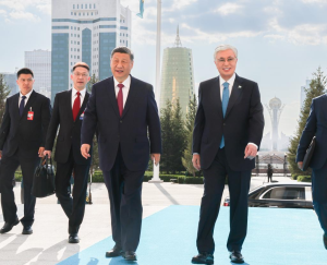 Xinhua Headlines: China, Kazakhstan to boost ties for regional, global peace, development